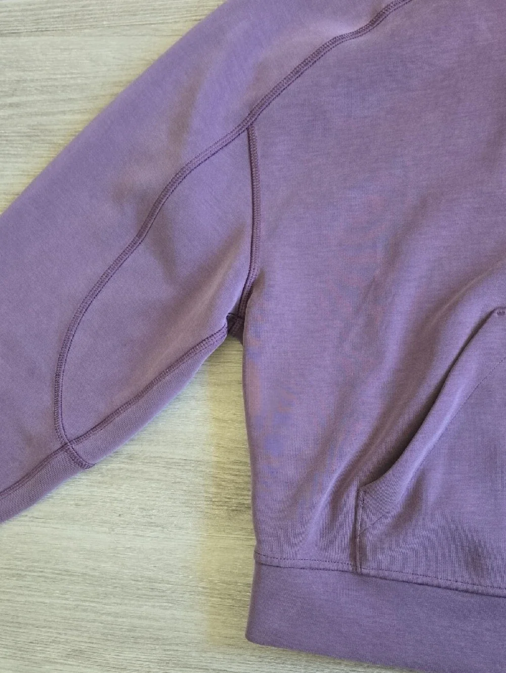 lululemon athletica Cropped Pullover Hoodie - Lavender Purple